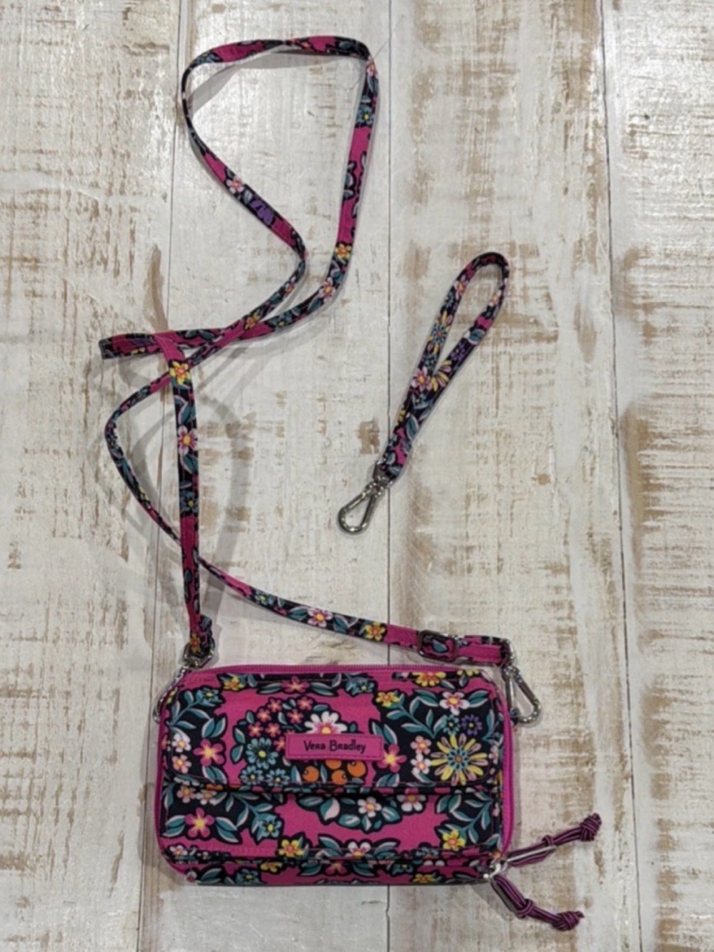 Vera Bradley RFID All in One Crossbody Kaleidoscope Rosettes Floral Purse Wallet